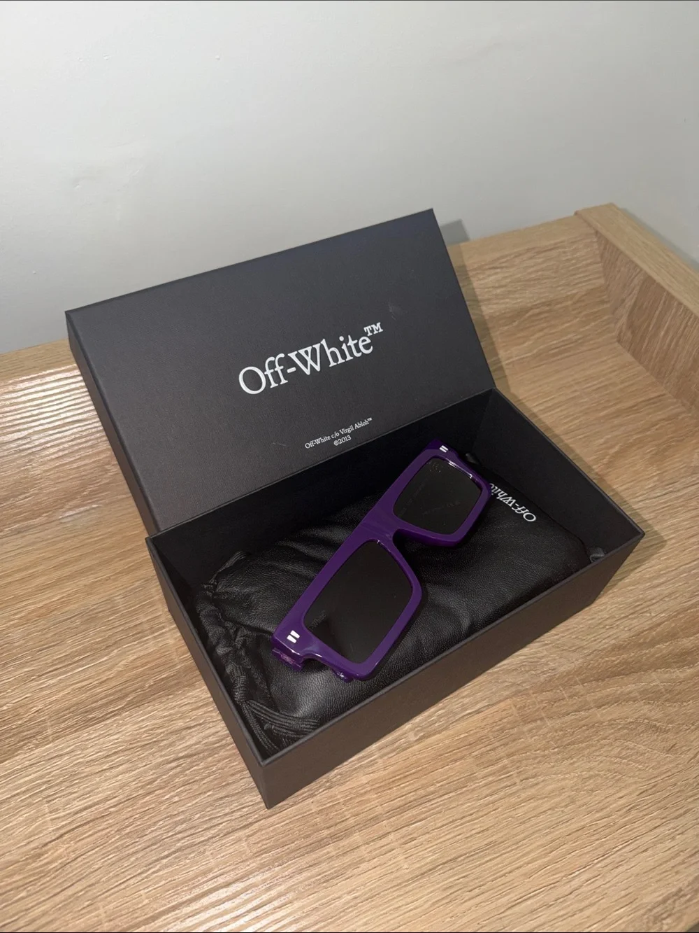 Off-White Chandler Sunglasses Purple